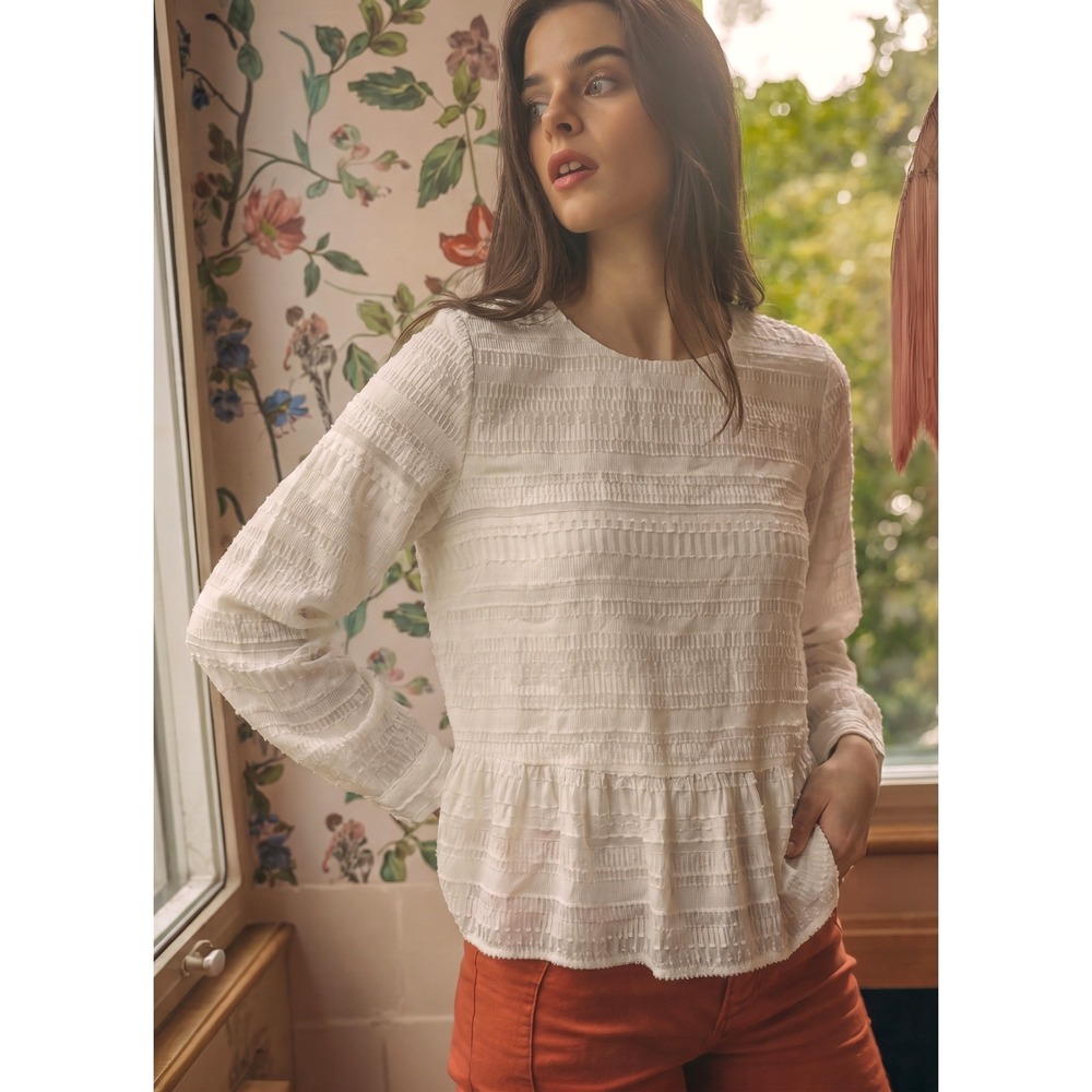 NWT Calvin Klein Women's White Textured Ruffle Blouse Top Size XS Smart Casual